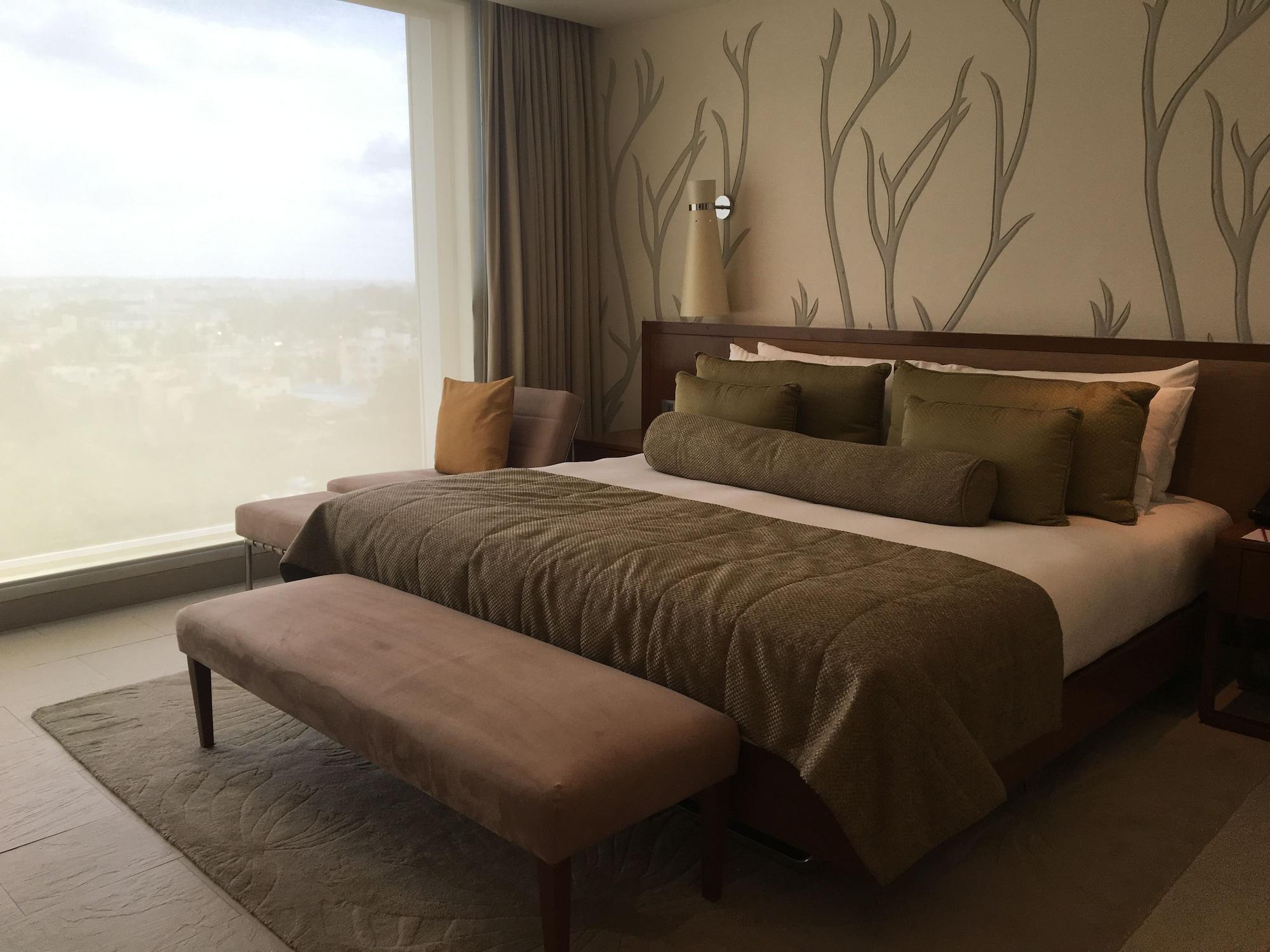 Taj Yeshwantpur Bengaluru Hotel Exterior photo A bedroom at the hotel