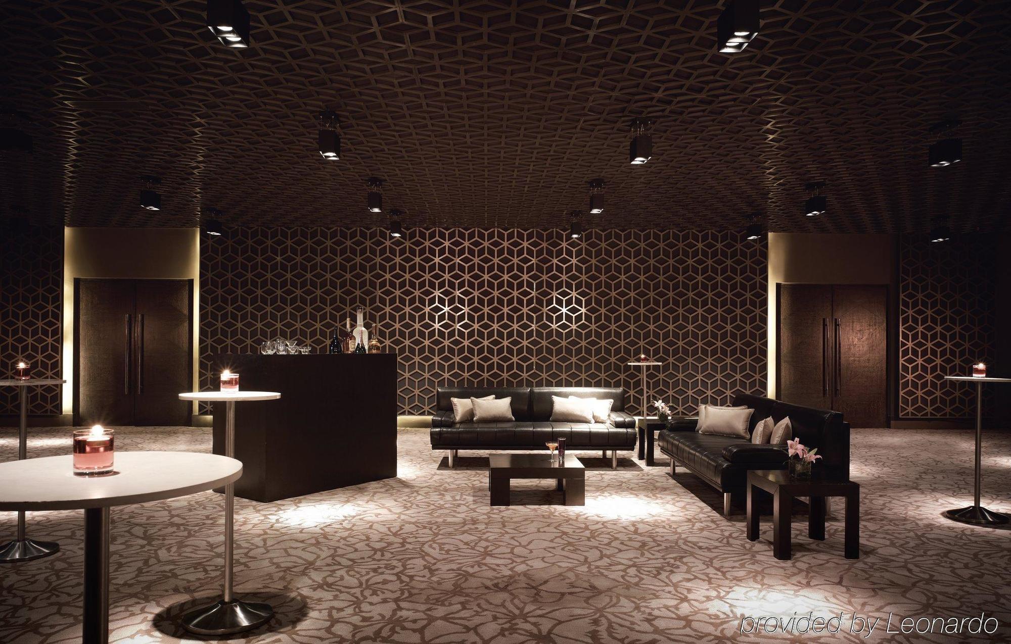 Taj Yeshwantpur Bengaluru Hotel Interior photo The lobby of the Ritz-Carlton, Osaka