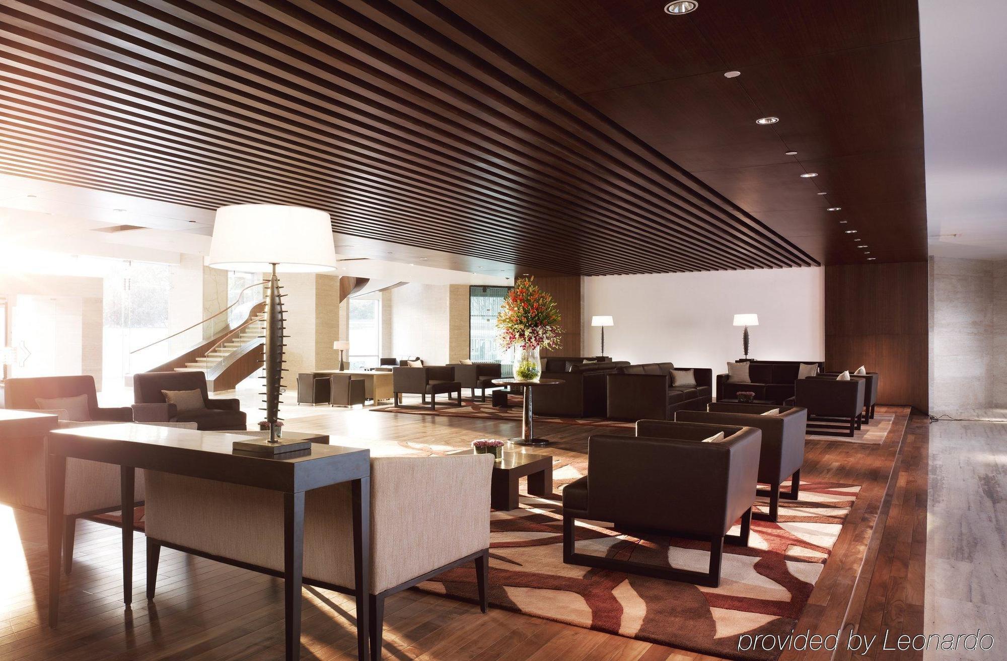 Taj Yeshwantpur Bengaluru Hotel Interior photo The lounge at the airport