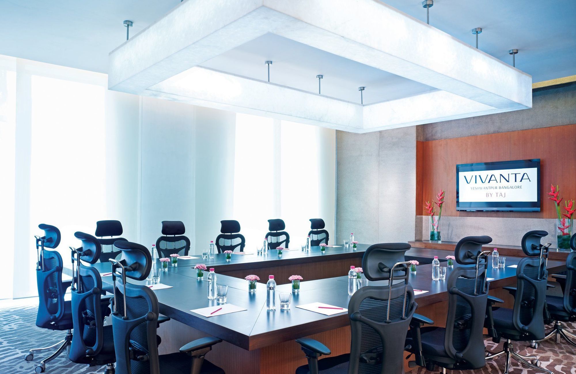 Taj Yeshwantpur Bengaluru Hotel Business photo Meeting room
