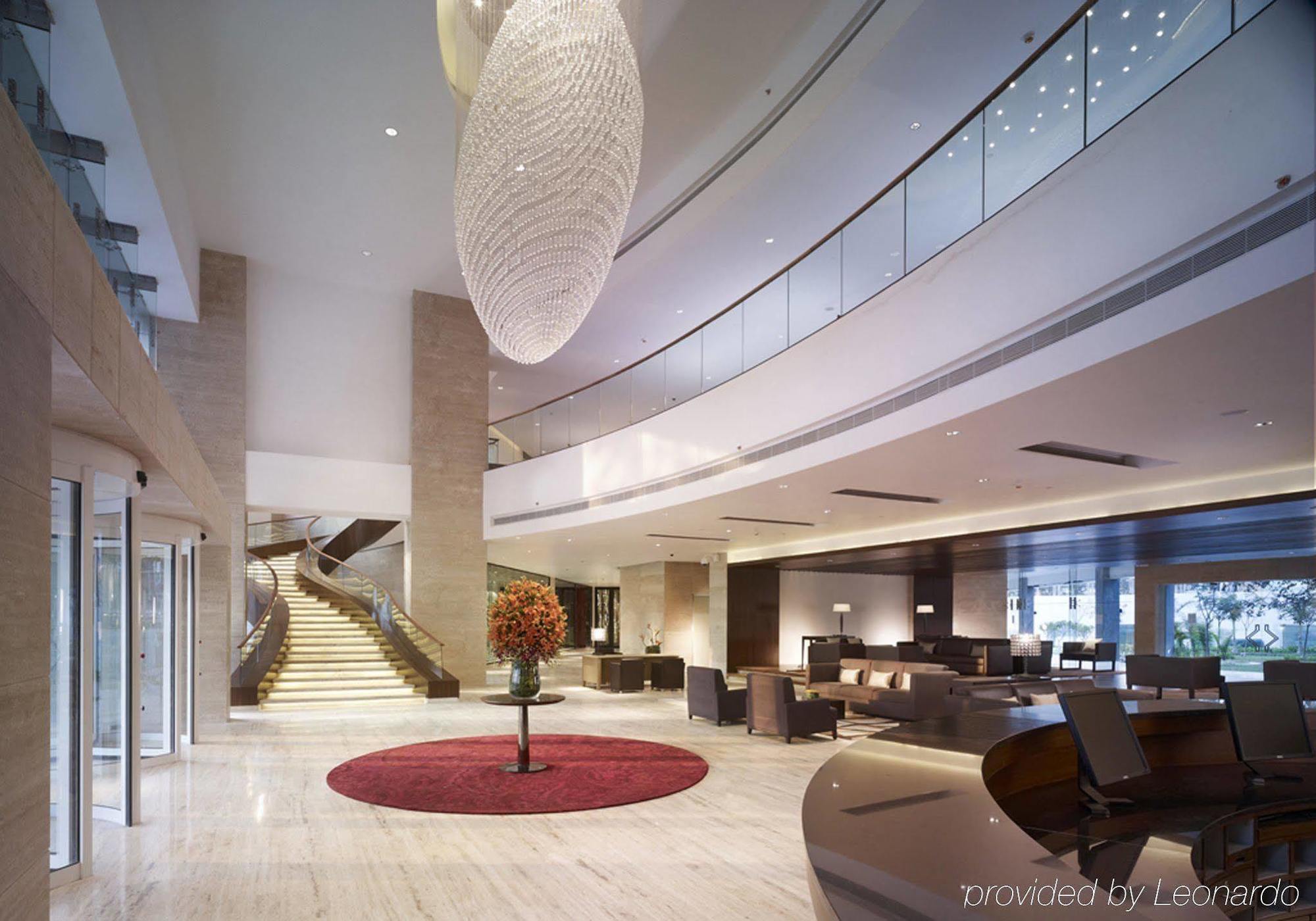 Taj Yeshwantpur Bengaluru Hotel Interior photo The lobby of the hotel